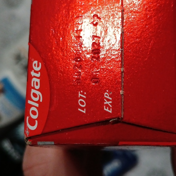 Men's personal care bundle - Picture 2 of 2